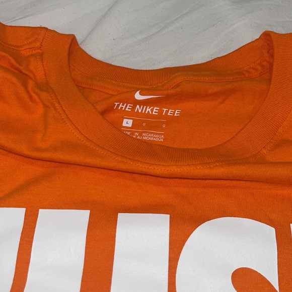 🔥Last One🔥🧡NIKE TEE🧡 - Picture 8 of 11